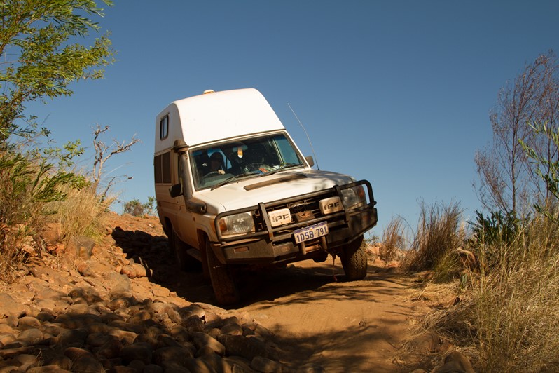 Hitop Buscamper 4WD Australia
