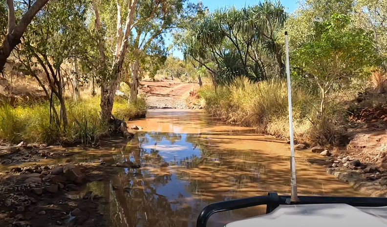 4x4 camper Purnululu National Park Western Australia