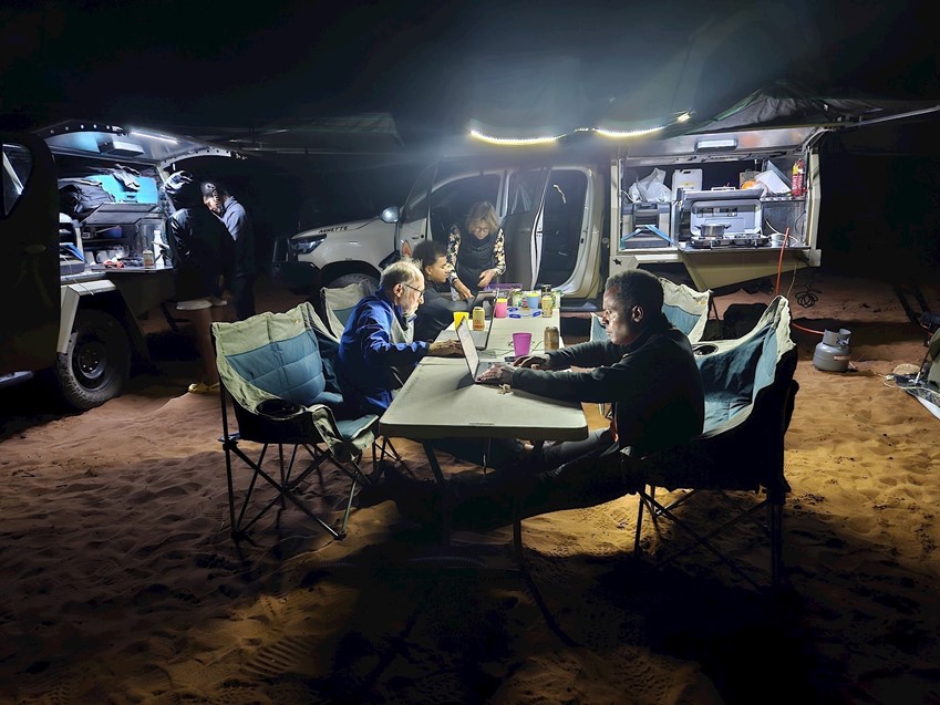 Starlink 4WD camper hire Perth